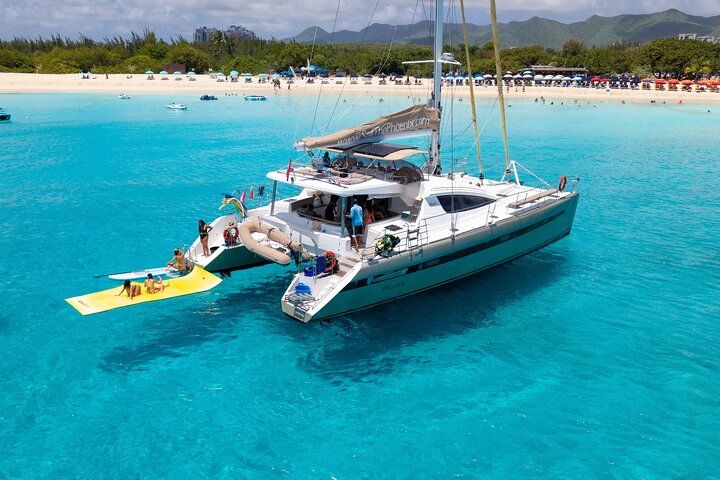 Best Luxury Catamaran Day Sail St Maarten on The Phoenix (Public)
