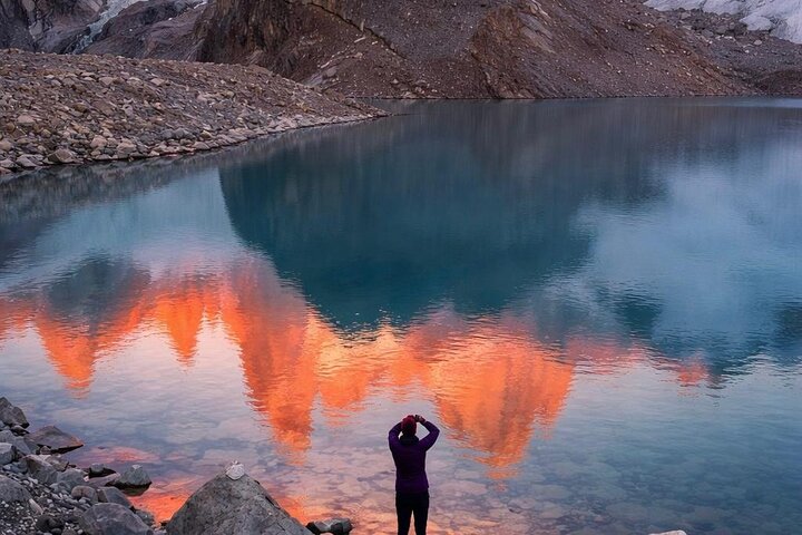 Private Group Sunrise Night Hike to Mount Fitz Roy at El Chalten