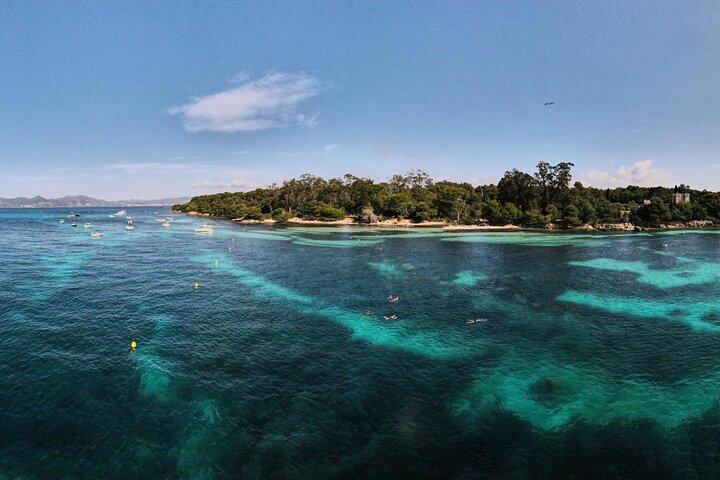 Private Luxury Boat Tour from Cannes to the Lerins Islands