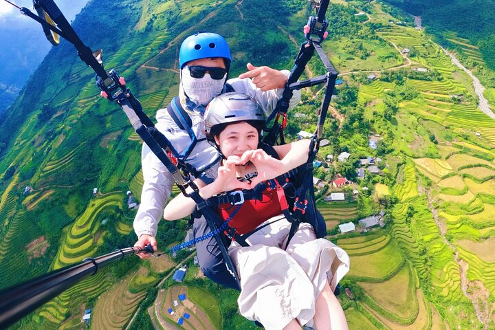 90-Min Daily Sapa Paragliding Tour – Hotel Transfer Included