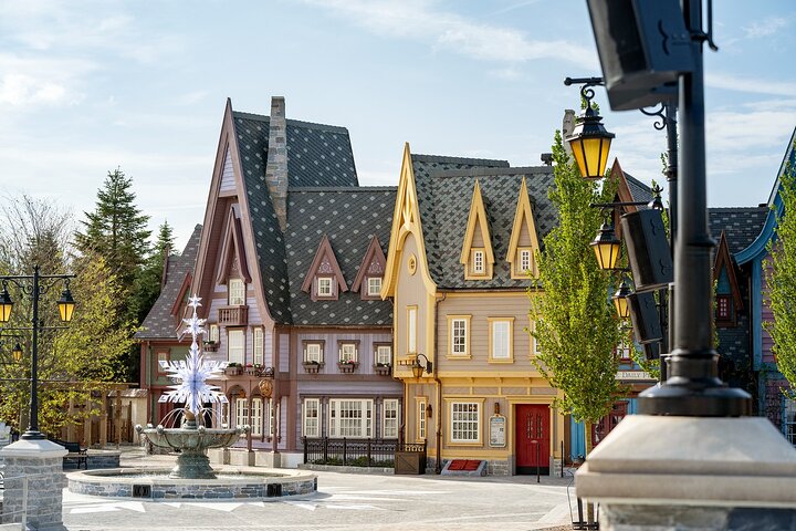 Disneyland® Paris 1 Day Ticket with Transport from Paris