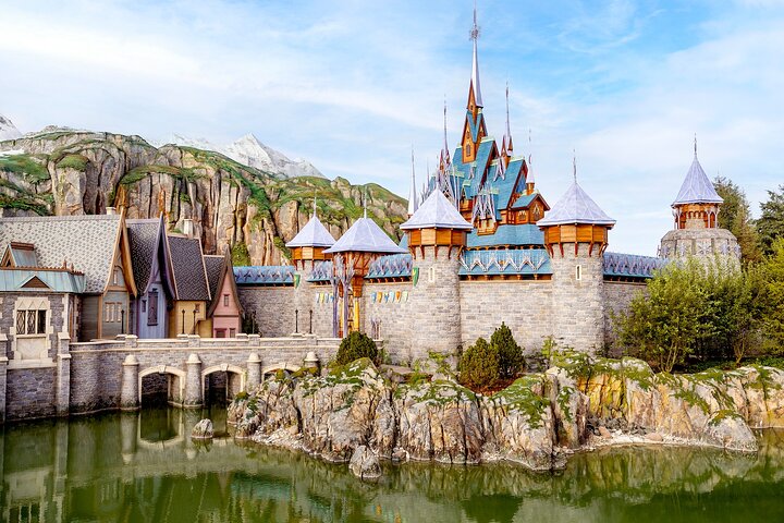 Disneyland® Paris 1 Day Ticket with Transport from Paris