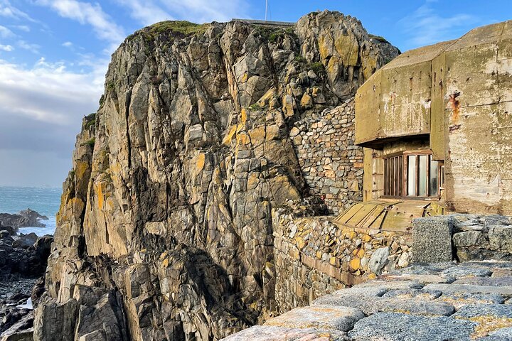 Historic Treasures & Coastal Beauty – Guernsey Private Shore Tour
