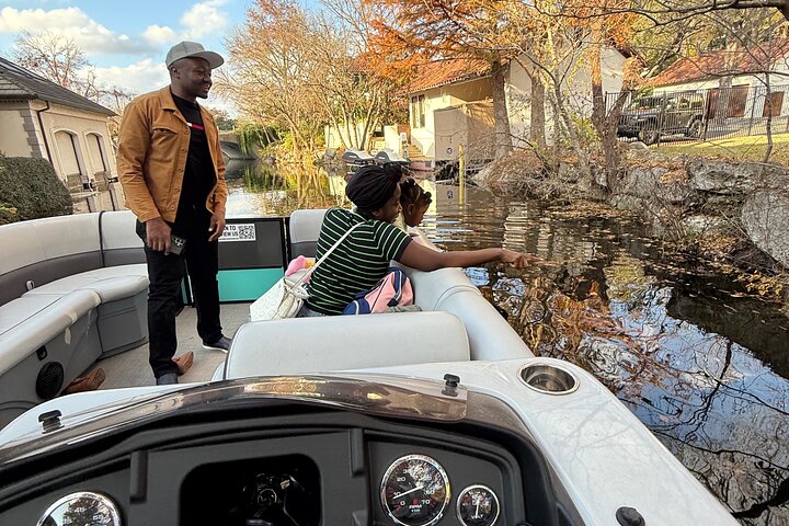 1 hr Lake Austin Boat Cruise. BYOB (Shared - Single Tickets)