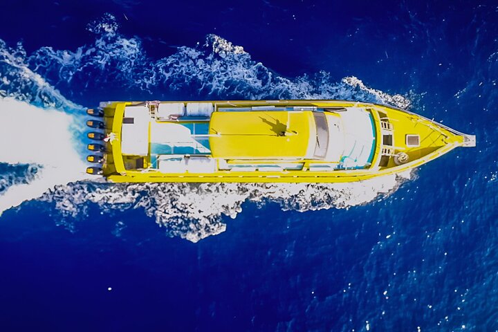 Fast Boat Transfers Between Sanur - Nusa Penida and Lembongan