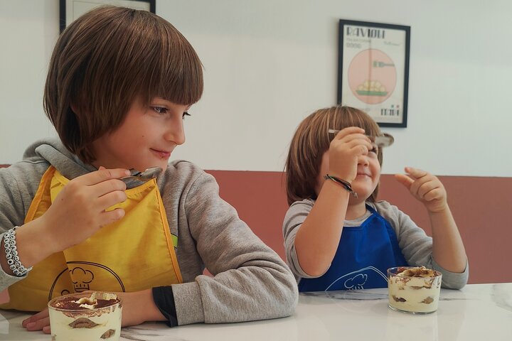 Cooking Class : Fresh pasta and TIRAMISÙ with Lake Garda wines