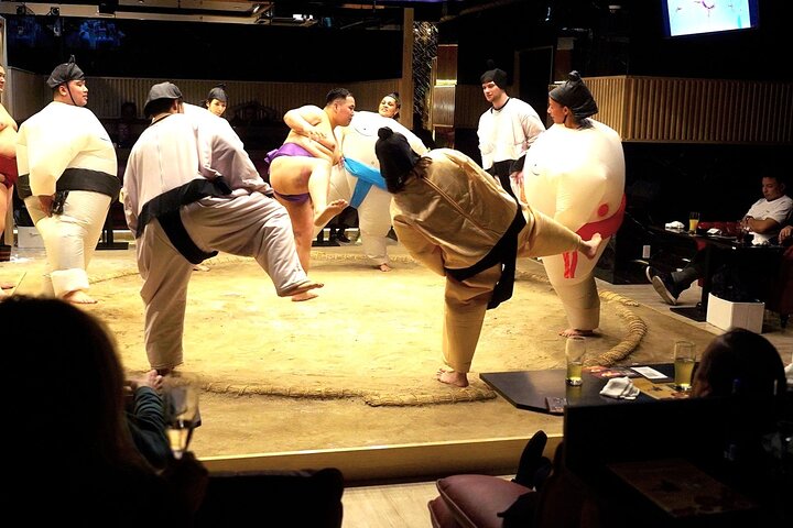 Tokyo Luxury Sumo Experience with Deluxe Japanese Cuisine