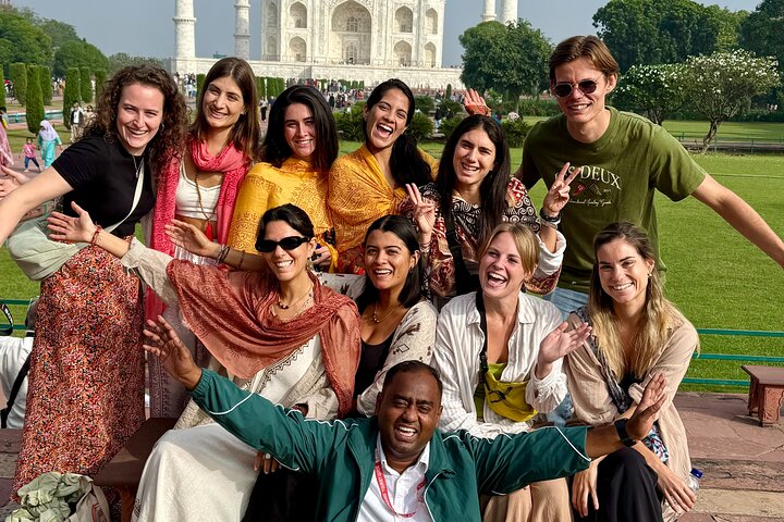 Taj Mahal Sunrise Tour with Skip-the-Line Entry & Expert Guide