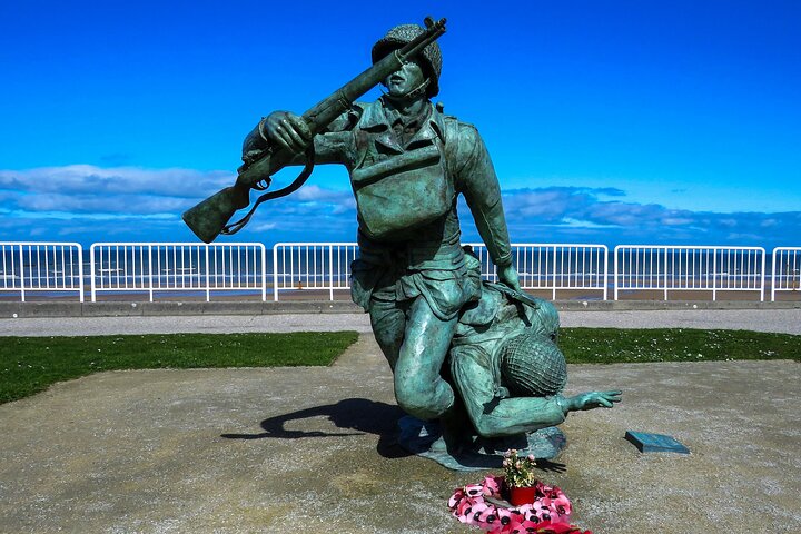 Honfleur Shore Excursion: Private D-Day Beaches Tour