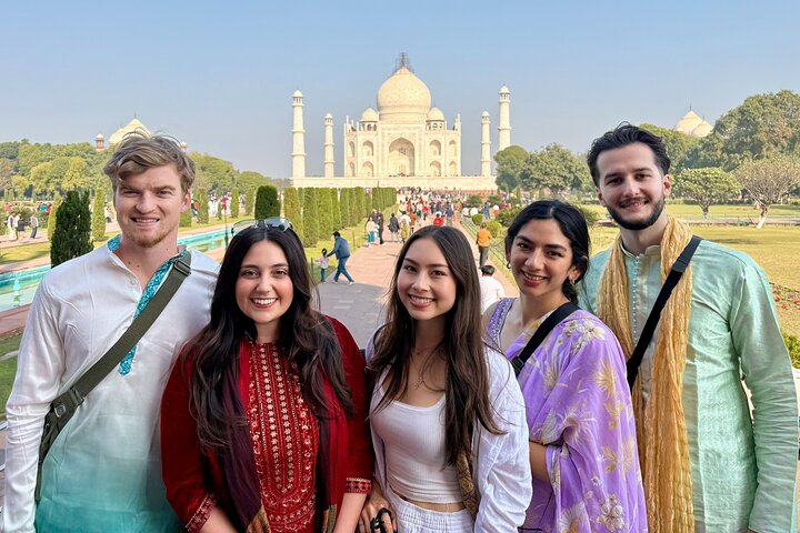 Taj Mahal Sunrise Tour with Skip-the-Line Entry & Expert Guide