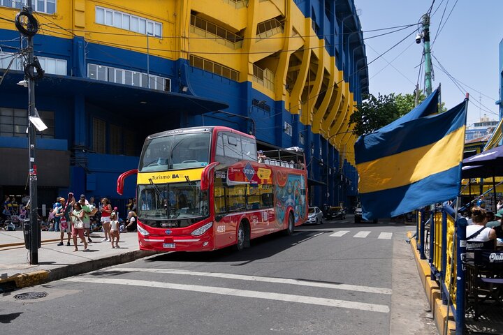 Buenos Aires Hop-On Hop-Off Bus, Free Walking Tours & Discounts
