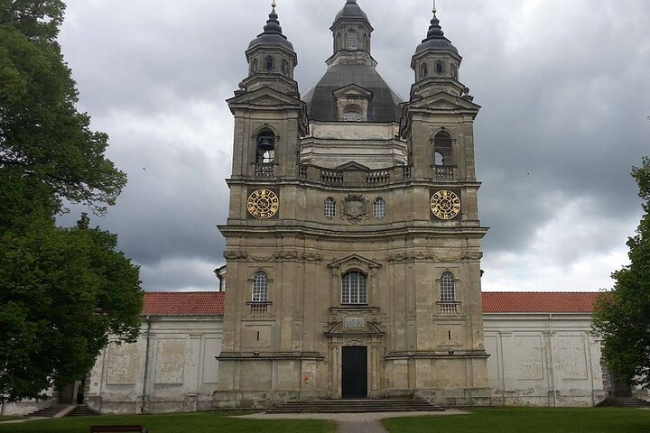Private Kaunas Tour Rumsiskes Museum and Pazaislis Monastery