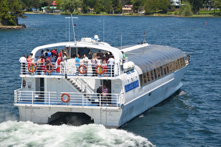 Heart of the 1000 Islands Lunch Cruise