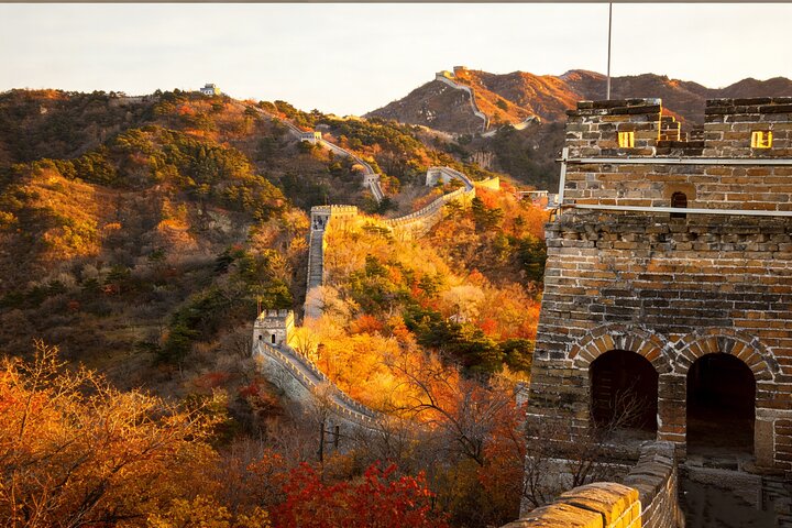 Zhengzhou Private Day Trip to Mutianyu Great Wall by Bullet Train