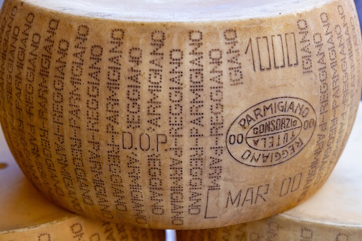 Parmigiano-Reggiano and Parma Ham Small Group Tour