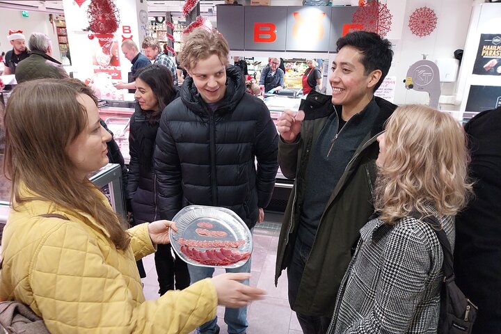 Helsinki Authentic Walking Food Tour with 8 Local Tastings
