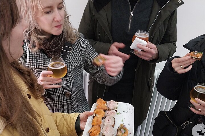 Helsinki Authentic Walking Food Tour with 8 Local Tastings