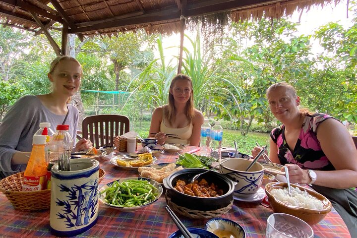 Cai Rang Floating Market – Bike, Cook & Weave the Mekong
