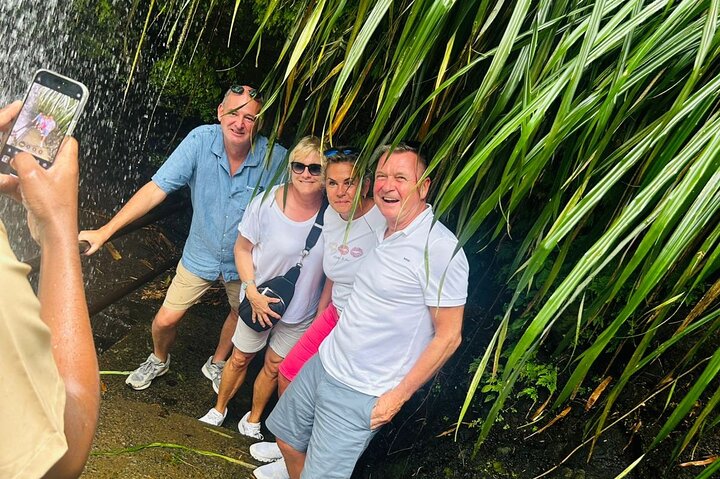 Grenada Highlights Half-Day Rum, Chocolate and Waterfall Tour