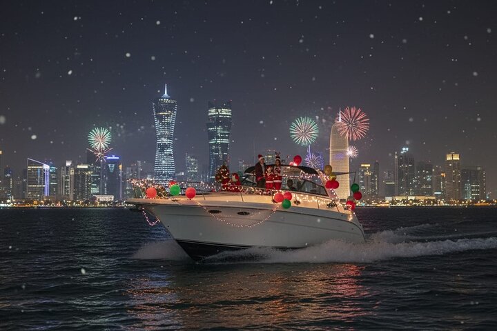 Luxury sunset cruise in Doha