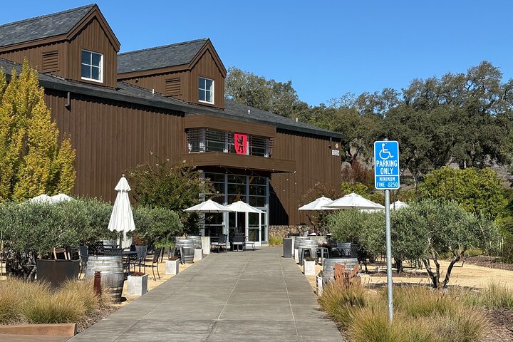 Fabulous Private Wine Tour of Napa & Sonoma: 2 to 5 People