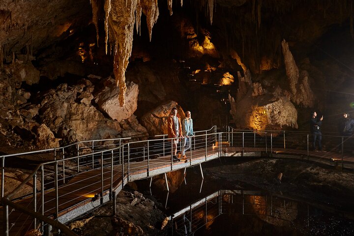 Mammoth Cave Self-guided Audio Tour (Located in Western Australia)