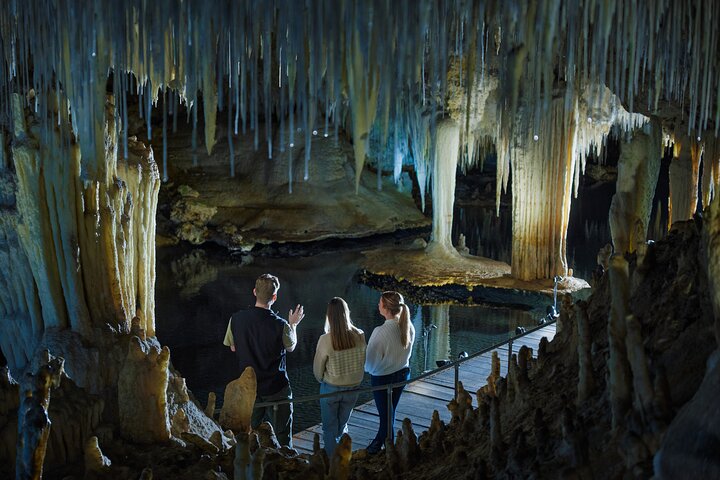 Lake Cave Fully Guided Tour