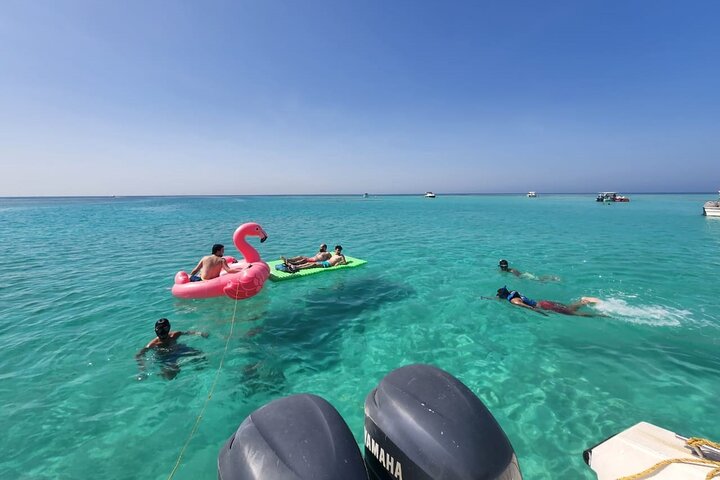 Jeddah Bayada Swimming and Snorkeling