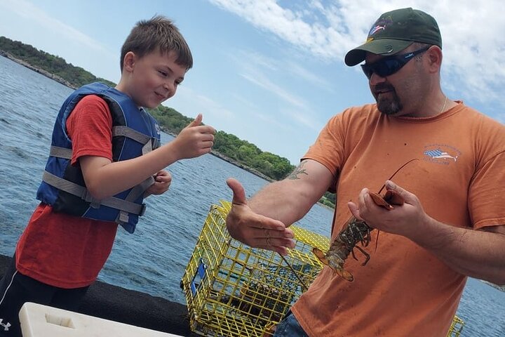 Private Maine Lobstering and Scenic Cruise