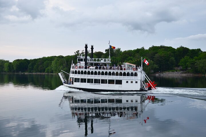 Thousand Islands Sunset Dinner Cruise