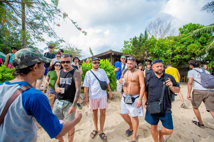 Snorkel and Kayak at Angthong National Marine Park By Speedboat From Koh Phangan