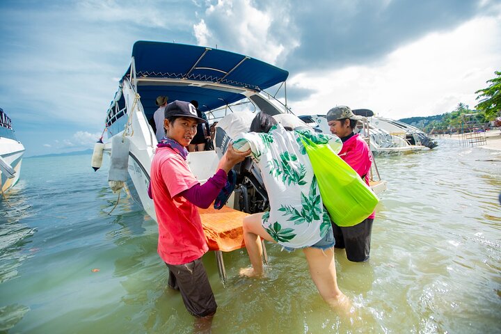 Snorkel and Kayak at Angthong National Marine Park By Speedboat From Koh Phangan