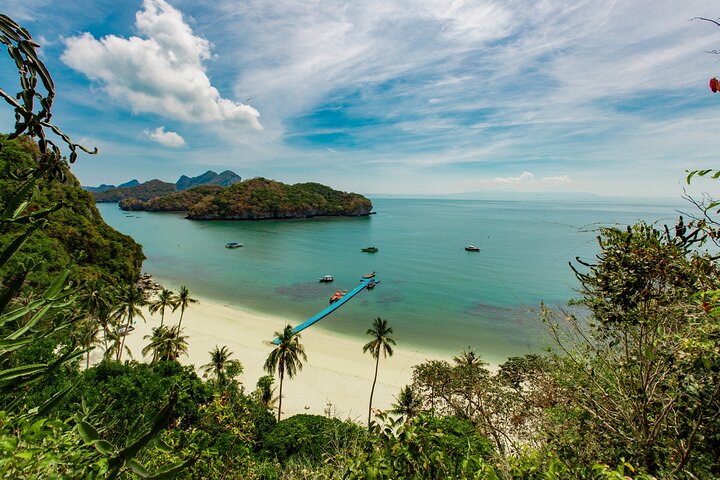 Snorkel and Kayak at Angthong National Marine Park By Speedboat From Koh Phangan