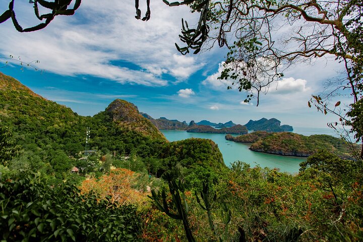 Snorkel and Kayak at Angthong National Marine Park By Speedboat From Koh Phangan