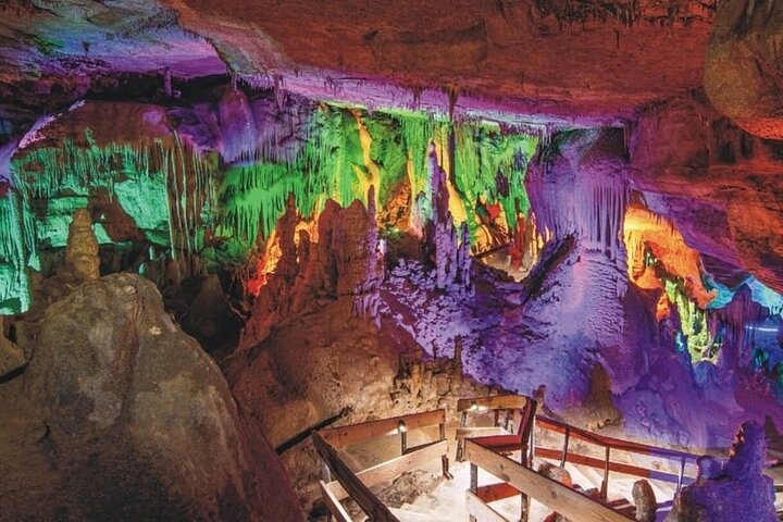 Raccoon Mountain Caverns: Crystal Palace Walking Tours