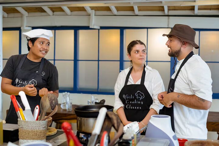 Learn to cook Indonesian food at Gili Cooking Classes Trawangan