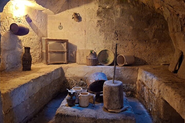 Ostuni : Tasting of Extra Virgin Olive Oil in Masseria