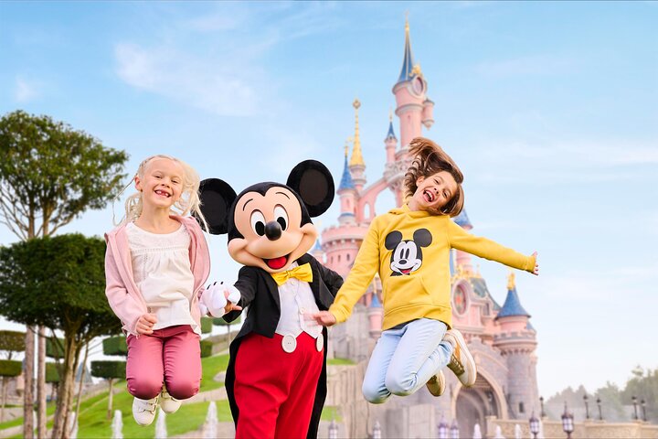 Disneyland® Paris 1 Day Ticket with Transport from Paris