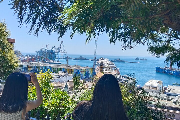 wetravelneruda’s route - Pablo Neruda’s route - Private tour