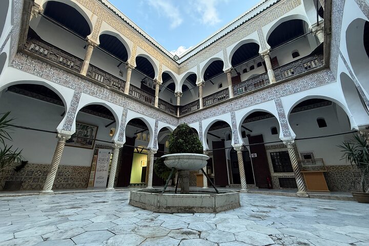 Private Guided Tour to Casbah of Algiers
