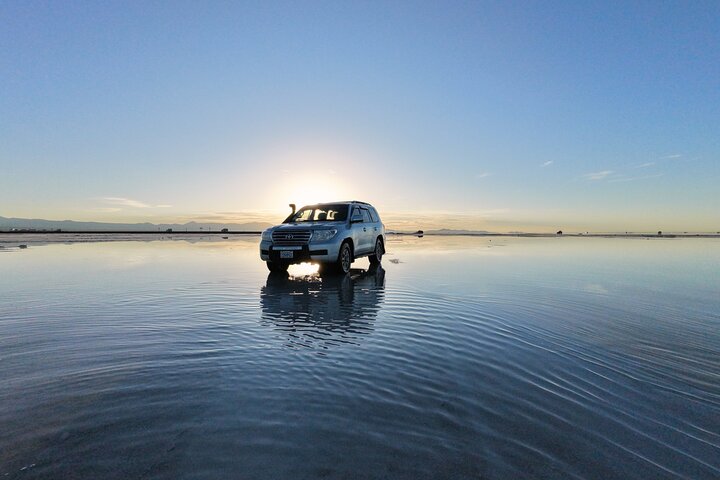 Uyuni Salt Flat and Lagoon Tour 3 Days and 2 Nights - Shared tour