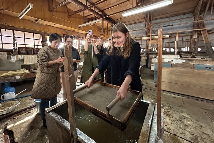 Private Taxi: Washi-Making & Gold Leaf, Acclaimed Sake in Ehime