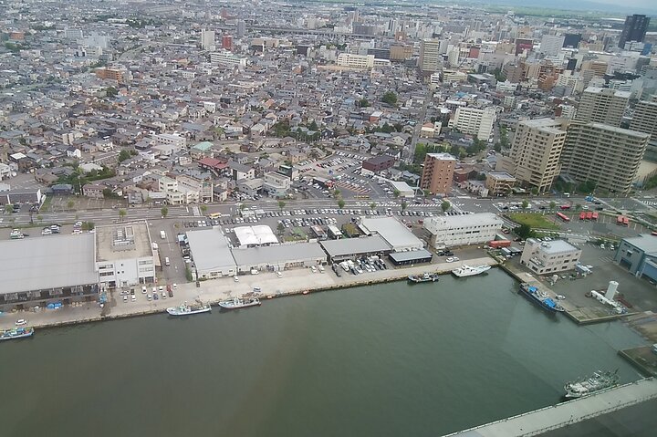 Niigata: Japanese Seafood Culture & Local Market Walk