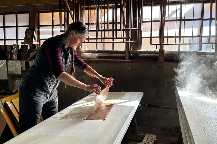 Private Taxi: Washi-Making & Gold Leaf, Acclaimed Sake in Ehime