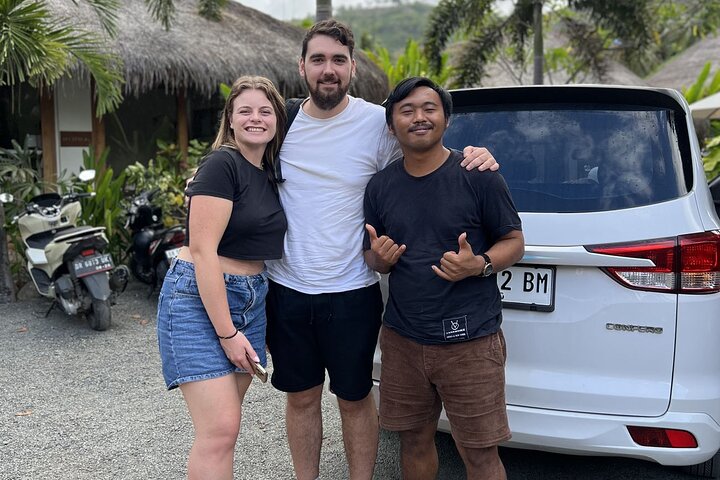 Lombok Private Car Hire with Driver Customizable Tour