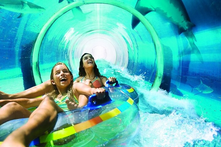 Atlantis Aquaventure Waterpark and Lost World Aquarium
