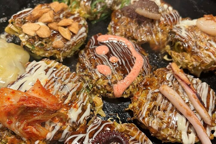 Osaka Food Tour: Customize Your Taste like an Osakan in Namba
