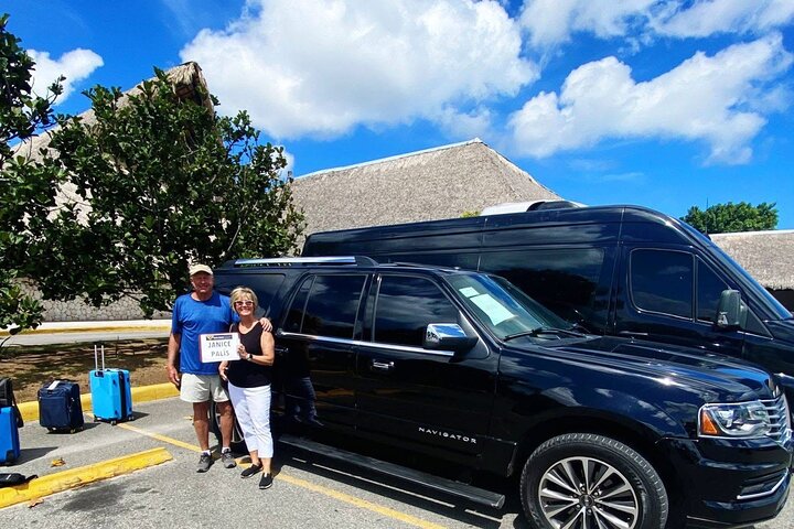 PRiVATE TRANSFERS FROM PUNTACANA AIRPORT Miches playa Esmeralda