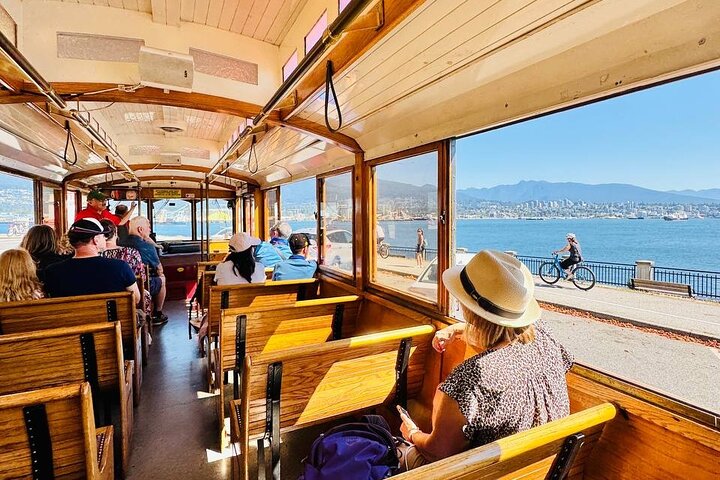 Vancouver Hop On Hop Off Trolley Tour w/ 20 Stops & Live Guide