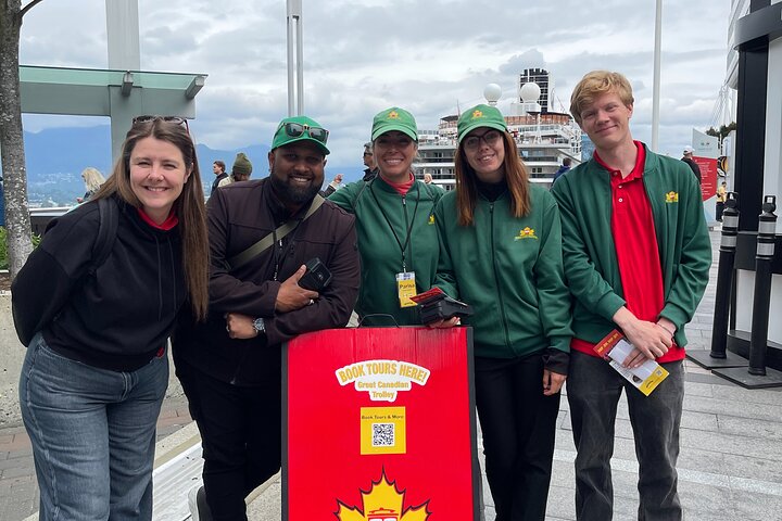 Vancouver Hop On Hop Off Trolley Tour w/ 20 Stops & Live Guide